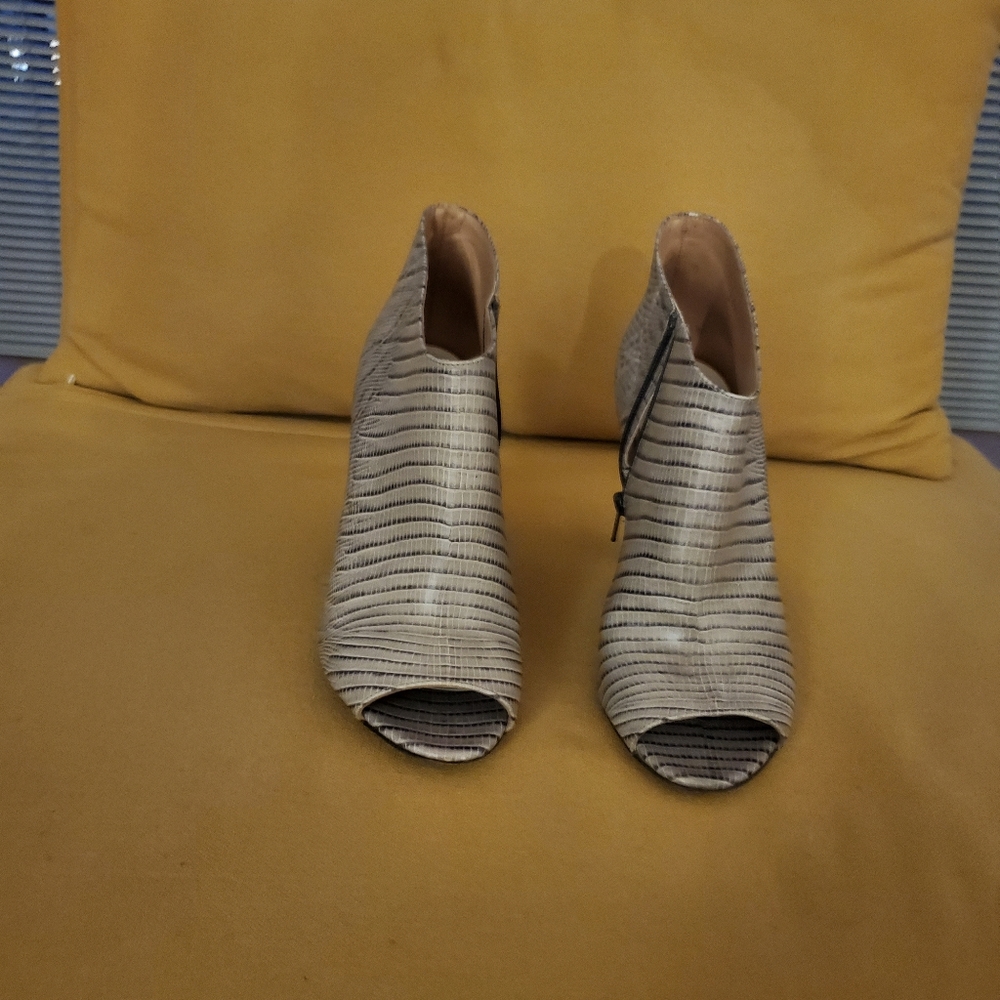 Maison Margiela Italian Pumps - Picture 2 of 2